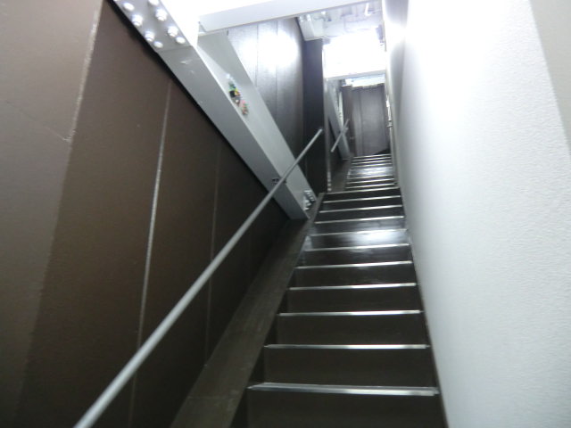 手摺施工_e0292359_13304615.jpg
