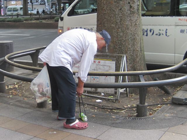 10/5 二日町の地域清掃活動を行いました_b0245781_1528233.jpg
