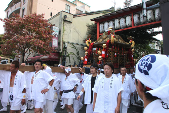 粟田神社大祭_e0048413_20531125.jpg