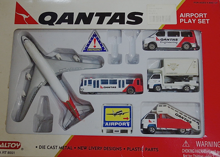 qantas airport playset