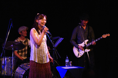 赤坂GRAFFITI〜北広昌/AKI KITAHIRO Live_b0175635_2335397.jpg