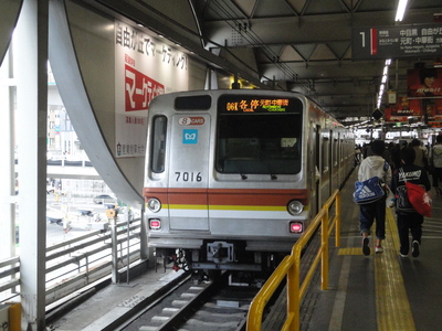 メトロ7000系 東横線営業運転と東武50070系_f0210238_163347100.jpg