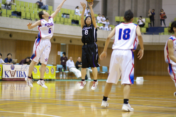 平成24年度 関西女子学生バスケットボールリーグ戦_a0109909_21185749.jpg