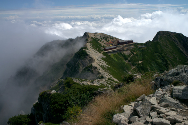 b0244811_01731.jpg