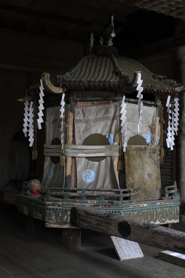 吉野水分神社　Ⅱ　子守宮_d0011713_824525.jpg