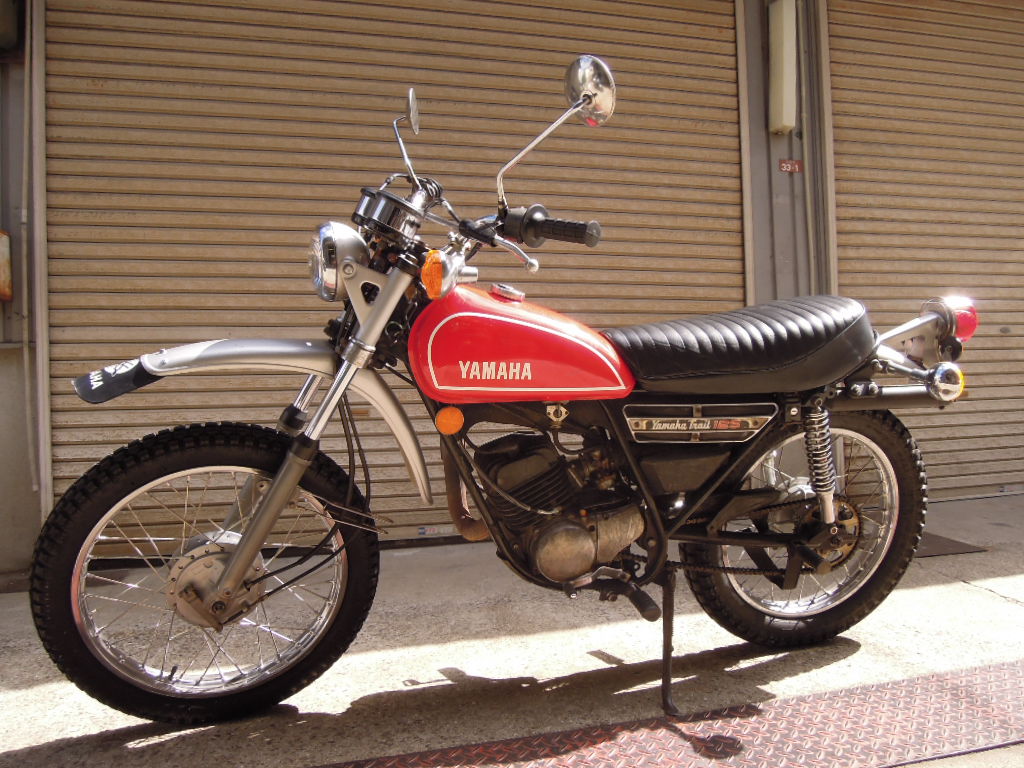 YAMAHA DT125 TRAIL 1974ｓ～_d0217535_11403344.jpg