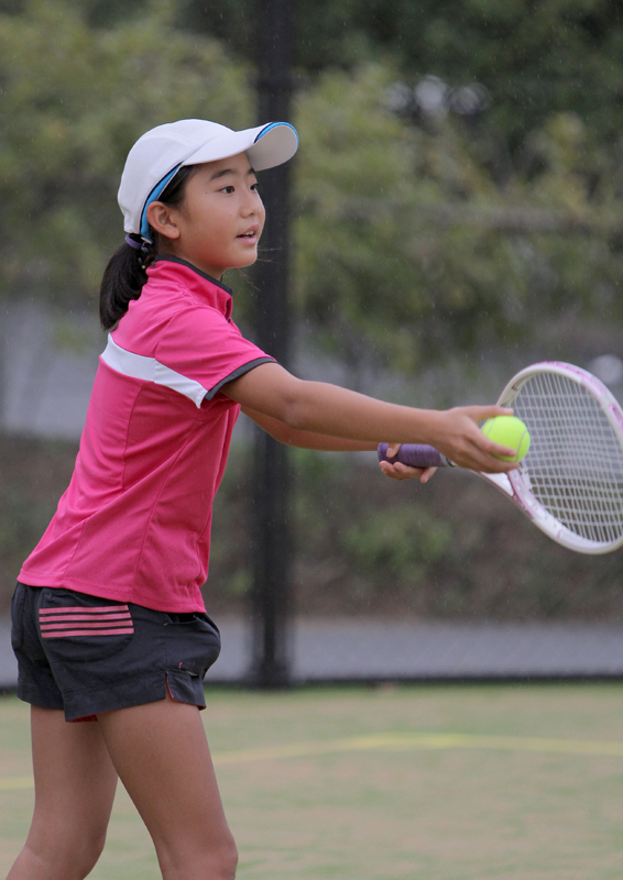 10歳以下女子紹介 (Kids-Tennis Cup 19) _f0178850_1101247.jpg