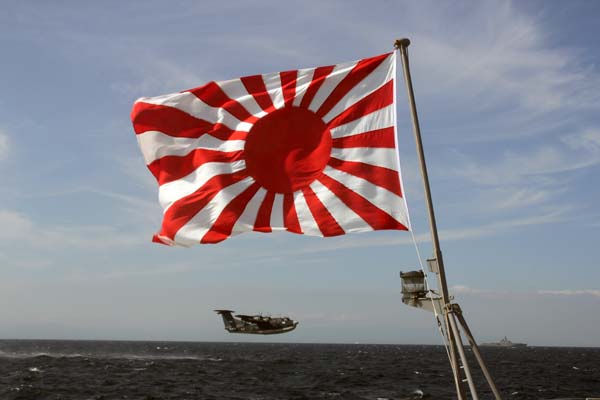2012年観艦式に日本の良心をみた!_f0145483_195359.jpg