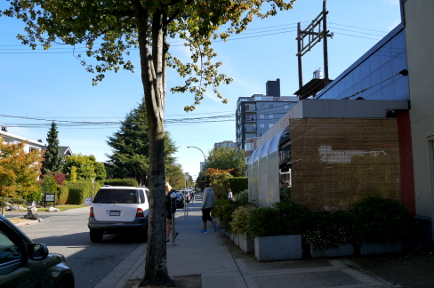 d0129786_1302350.jpg