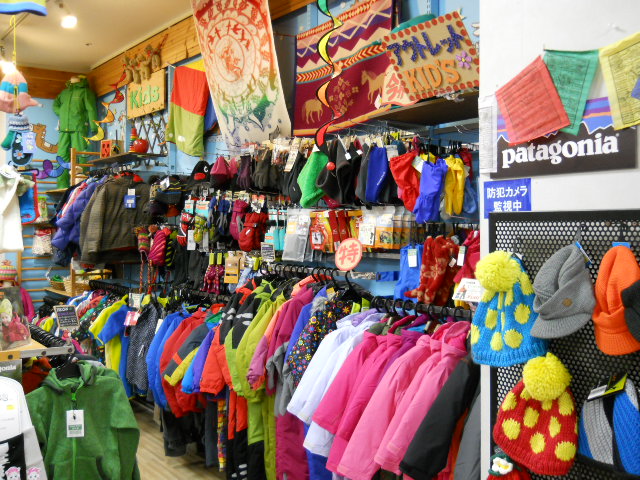 KIDS NEWウエア！！_d0198793_1682074.jpg