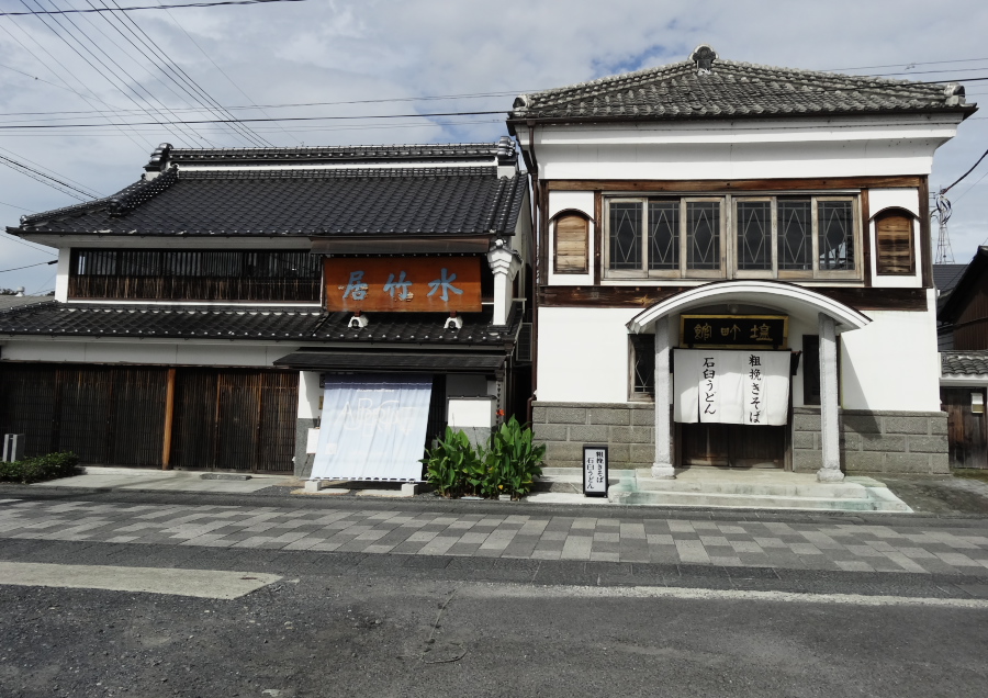 石臼うどん　粗挽きそば　【塩町館】_d0100100_22152100.jpg