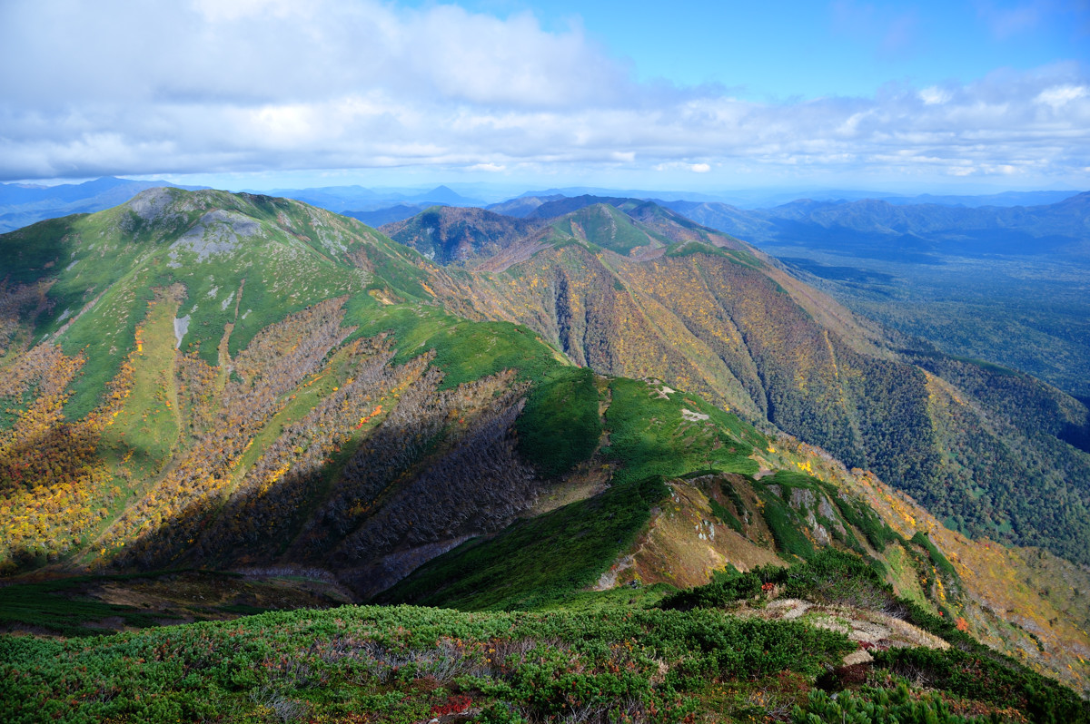 秋色の石狩岳　2012.10.7_a0145819_0224589.jpg