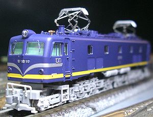 EF58形模型（実物補助資料として編集中） : fbox12 blog