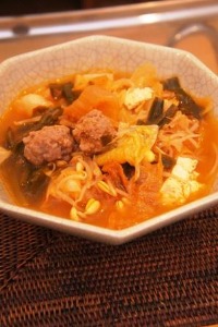簡単でとってもおいしいキムチチゲ_a0163160_21435424.jpg