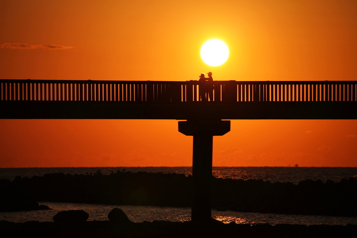 日本海の夕景　１_b0232463_6374921.jpg