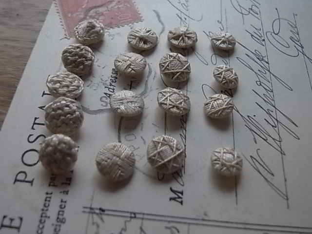 【ギフ_包装】 糸ボタン Doily : 趣味・スポーツ・実用