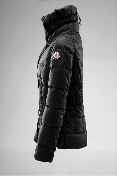 MONCLER モンクレール Monclerslifeシリーズ 2011/2012年秋冬新作 レディースダウンジャケット(ブラック)_e0218947_1149242.png