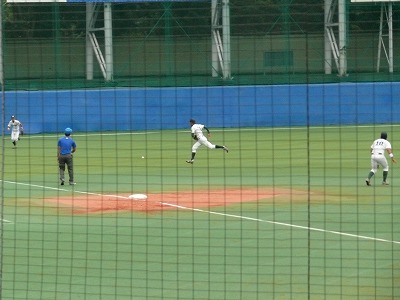 立正大対専修大 9月25日 東都大学野球2部_b0166128_1221513.jpg