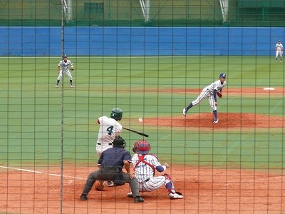 立正大対専修大 9月25日 東都大学野球2部_b0166128_1243378.jpg