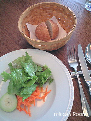 b0245038_12463585.jpg