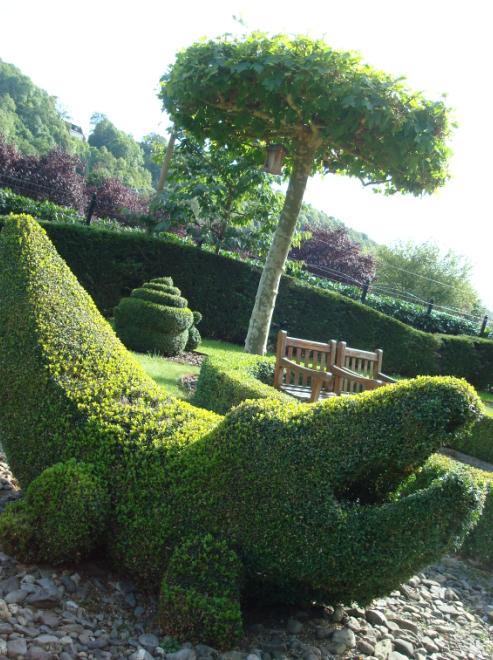 デュルブイ 6 剪定オタクのトピアリー公園 ロンパラ London パラダイス デュルブイ 6 剪定オタクのトピアリー公園 ロンパラ London パラダイス