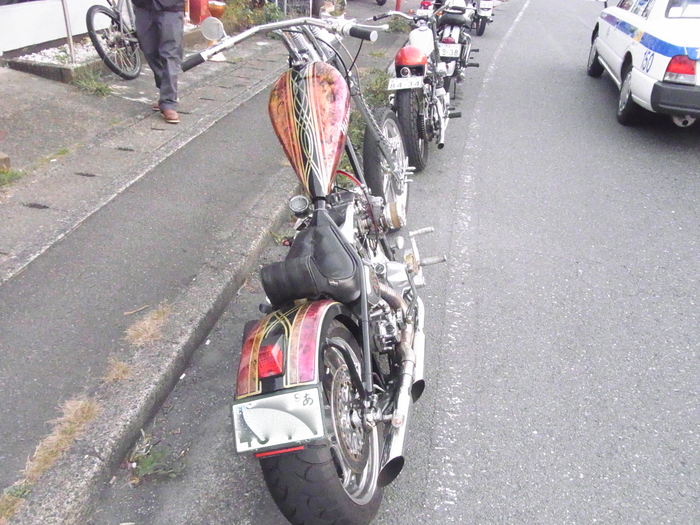 RIOT_d0179518_17235050.jpg