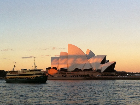 Sydney Opera House_c0076823_21353630.jpg