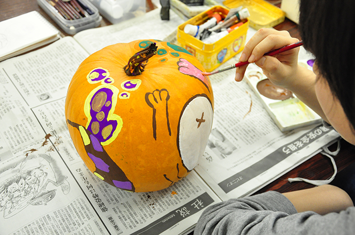 ハロウィンのかぼちゃペインティング完成_b0212226_20585512.jpg