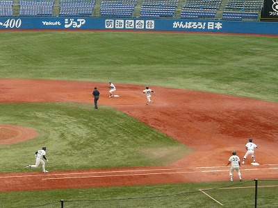 東洋大対駒澤大　１０月３日　東都大学野球１部_b0166128_1085436.jpg