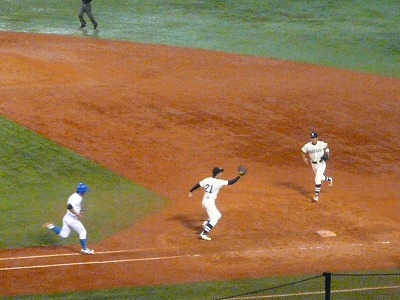 國學院大対青学大 10月3日 東都大学野球1部_b0166128_18401882.jpg