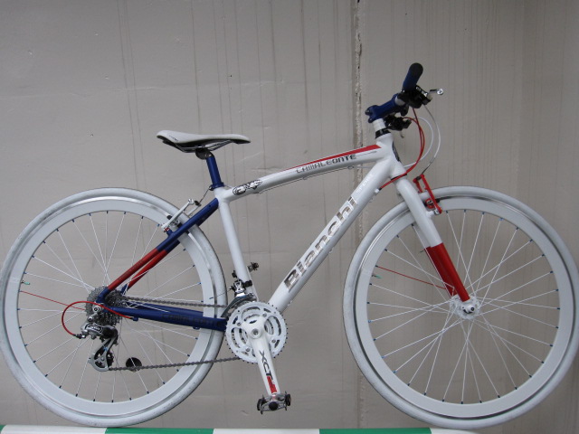 Bianchi ペイント エアブラシ(検索キーワードひっかかり用)_e0188759_1925066.jpg