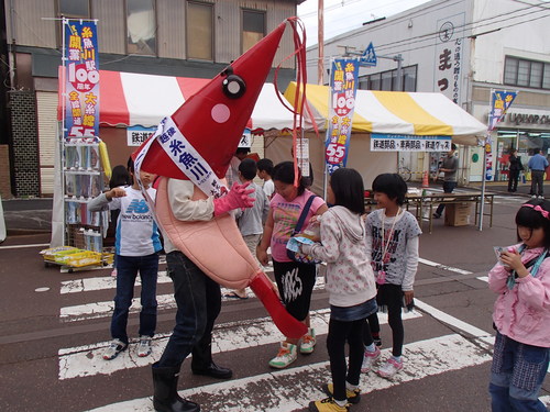 鉄道祭り・・・糸魚川のユルキャラ集合！_f0225473_20134966.jpg