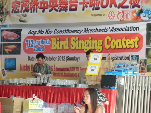 Bird Singing Contest @ Ang Mo Kio_a0002177_11393731.jpg