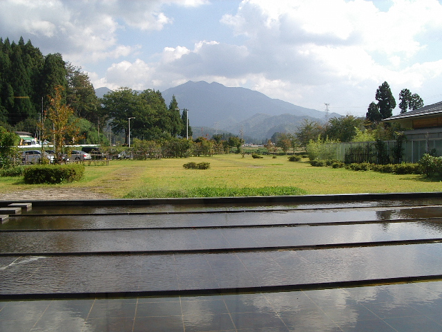 e0243008_21253318.jpg