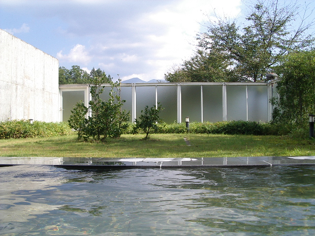 e0243008_213122.jpg