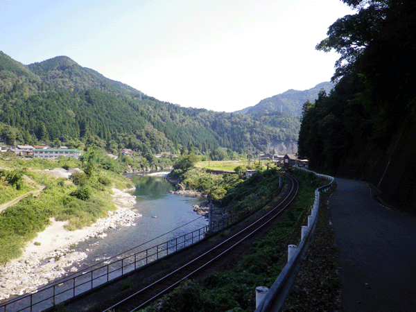 久々、郡上八幡へ_b0000209_2163488.gif