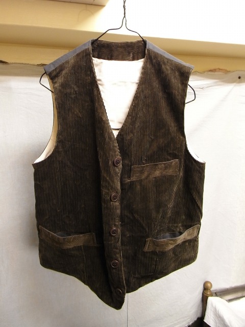 frenchwork corduroy vest_f0049745_13233162.jpg