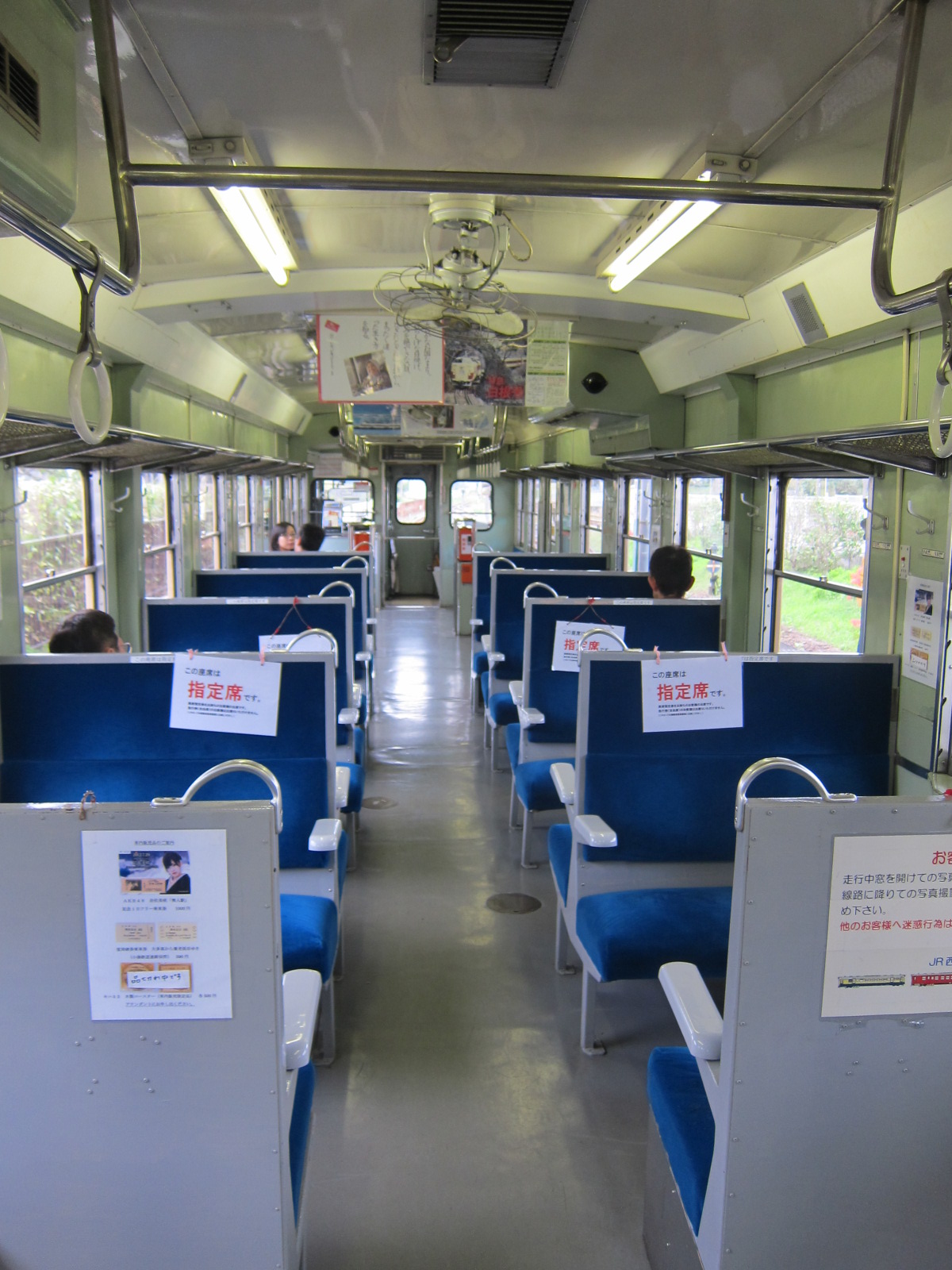 １０月７日房総気動車堪能ツアーその３・・・。_e0073289_1105126.jpg