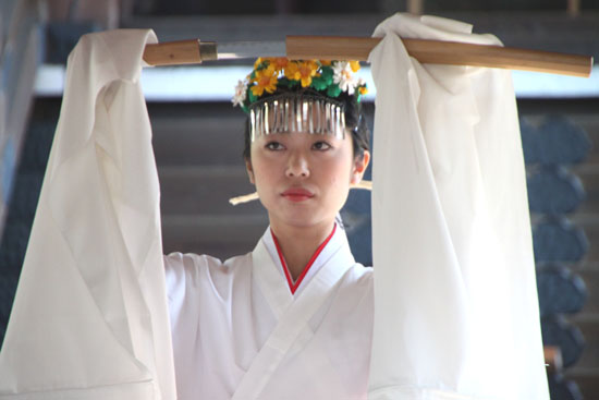 新日吉神宮(いまひえ神宮)大祭_e0048413_22134554.jpg