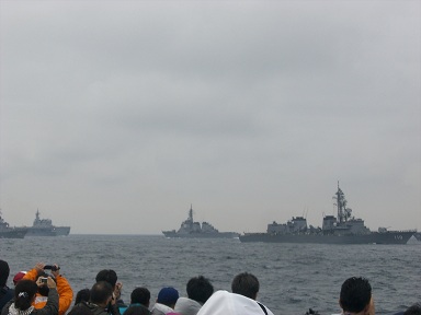 観艦式　２０１２　その１　全体的な写真。_b0077117_1282440.jpg