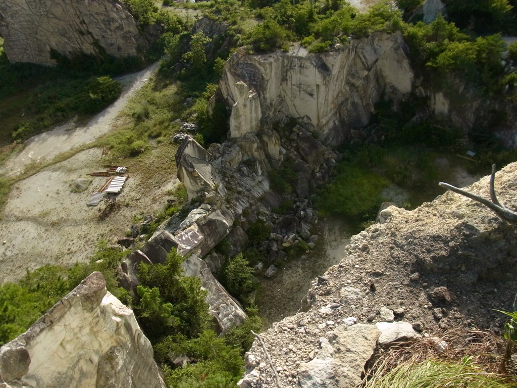 2012/08/22　宝殿山　伊保山　節句山　菊池山_d0233770_550951.jpg