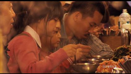 韓国映画　　息もできない（똥파리）（Breathless）　　　2009年_d0107579_1313463.jpg