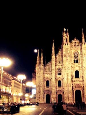 Milanoの街かど_b0115615_16164968.jpg