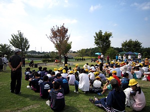 大府市特別支援学級いもほり会_d0120421_1552398.jpg