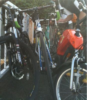 Cycling at YOKOHAMA_e0100332_1817384.jpg