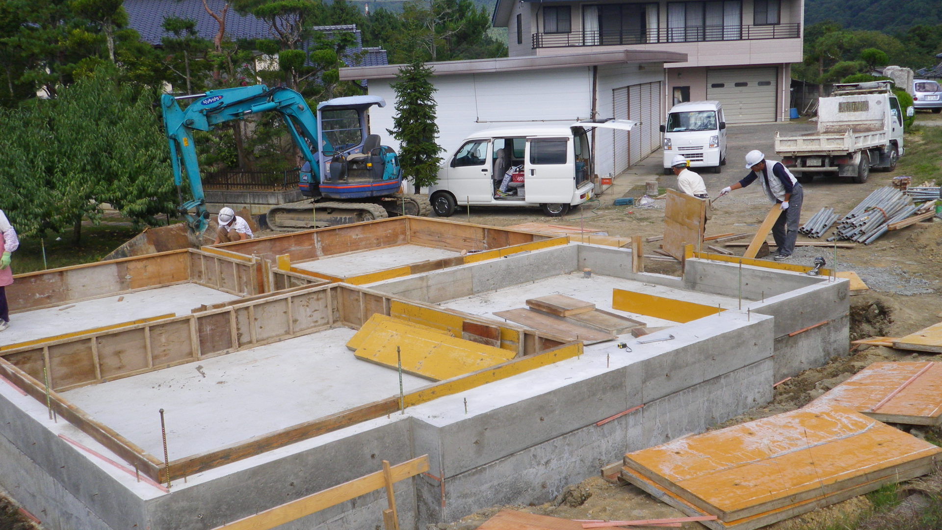 生坂の住宅 基礎工事です 期間限定 信成スタッフブログ 生坂の住宅 基礎工事です 期間限定 信成スタッフブログ