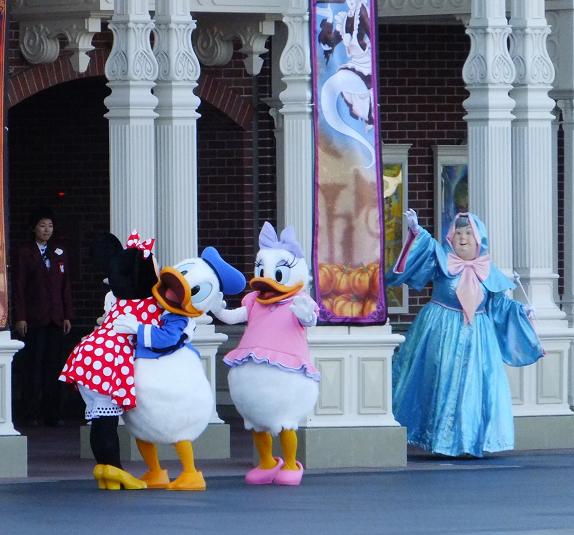 ディズニーランド 1人インパ10月編 C Est La Vie 色んな人生楽しんじゃうブログ ディズニーランド 1人インパ10月編 C Est La Vie 色んな人生楽しんじゃうブログ