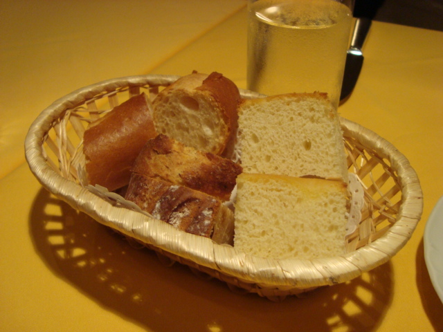 六本木「L\'OSTERIA オステリア」へ行く。_f0232060_19102339.jpg