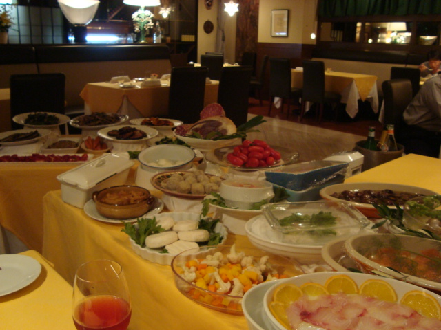 六本木「L\'OSTERIA オステリア」へ行く。_f0232060_19114656.jpg