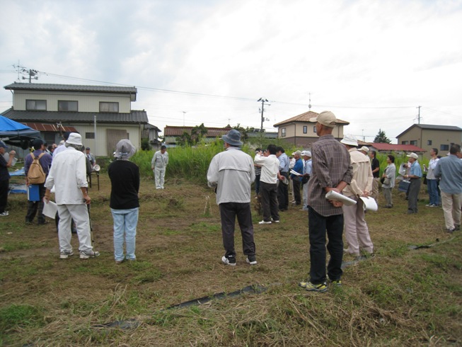 「平成24年度梁川城現地説明会」に出かける①~参加意義の確認_a0087378_4544784.jpg